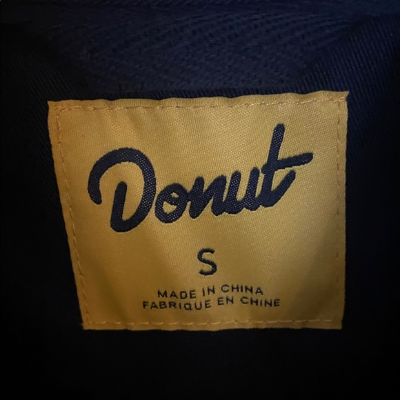 NWT Zumiez Donut Black Short Sleeve Work Shirt with Yellow Embroidery size small - Picture 5 of 7